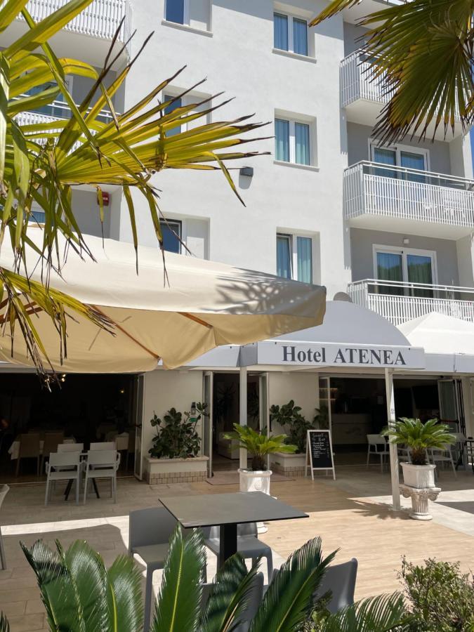 Hotel Atenea Golden Star Caorle Extérieur photo